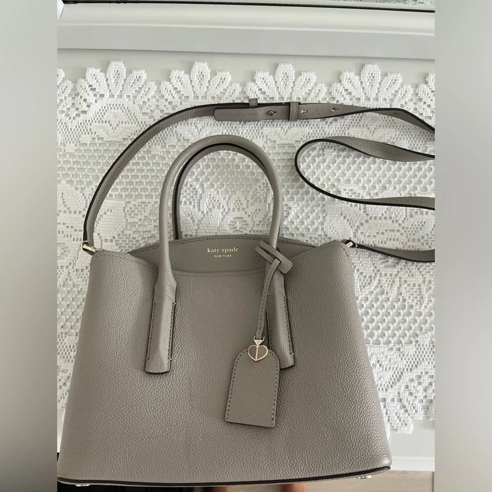 KATE SPADE PURSE - Picture 1 of 4